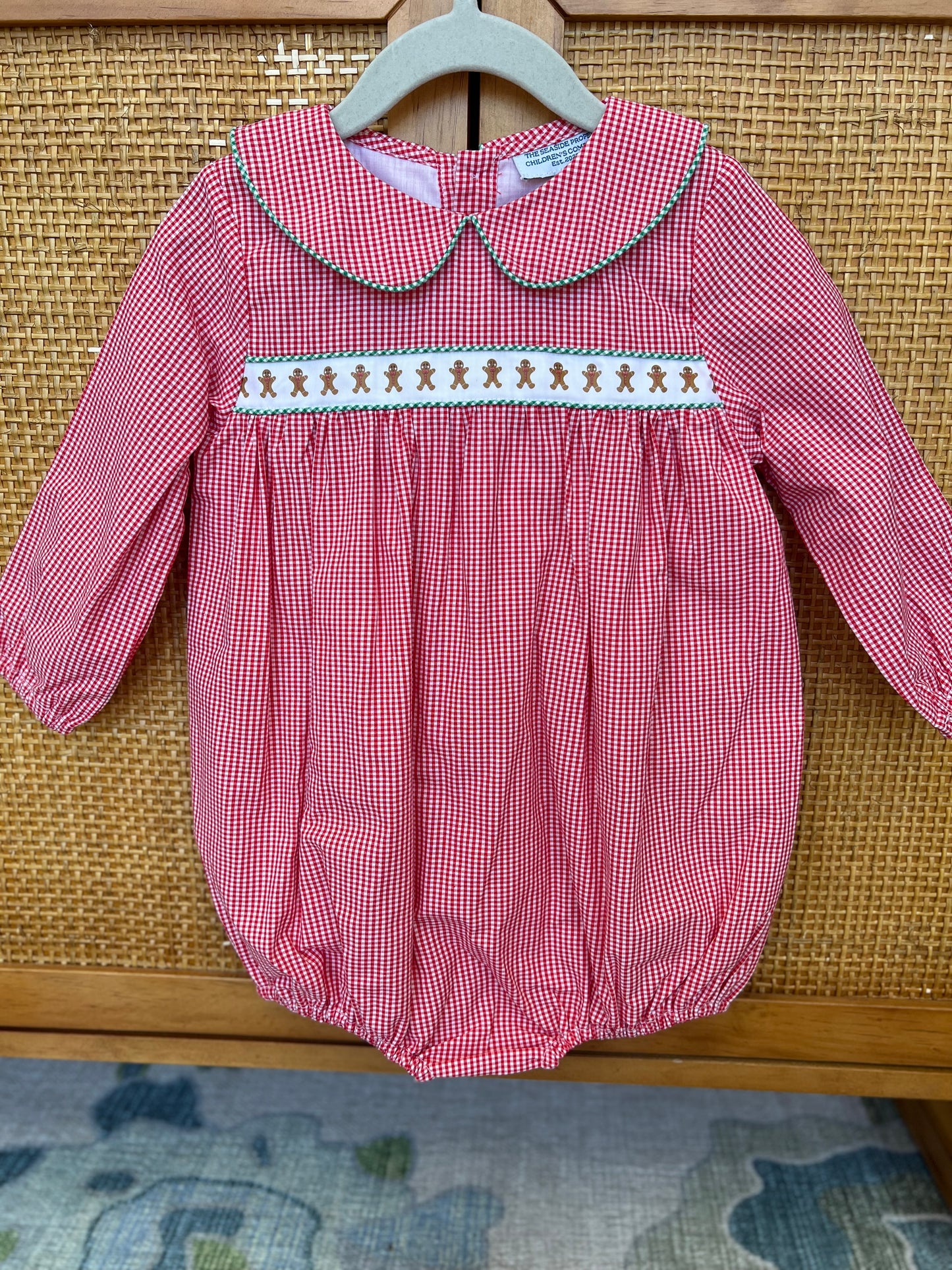 October Presale Boys Gingerbread Ribbon Classic Bubble