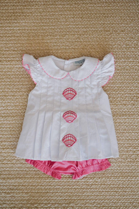 Savannah Shell Embroidered Diaper Set